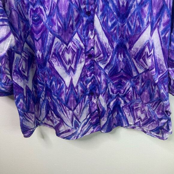 Basic Editions Purple Button Front Women’s 2X Geometric Print Lightweight Top - Picture 3 of 11